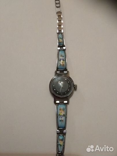 Часы женские 