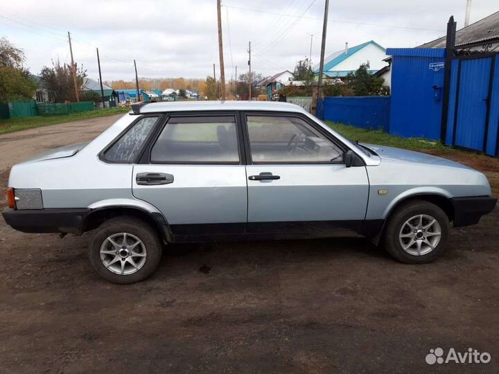 ВАЗ 21099 1.5 МТ, 2000, 237 870 км