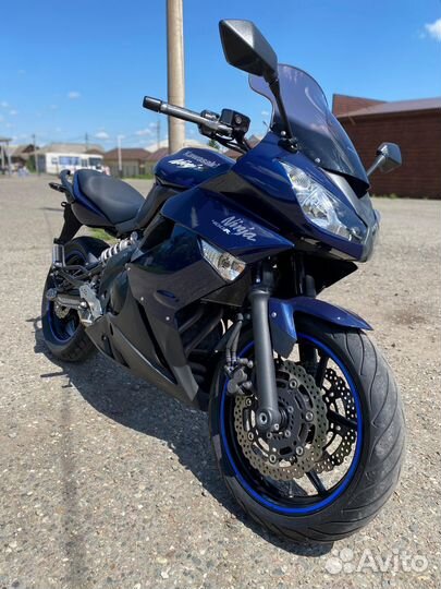 Kawasaki Ninja 400 R