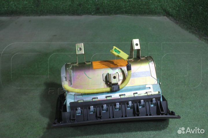 Подушка безопасности пассажира Subaru Legacy