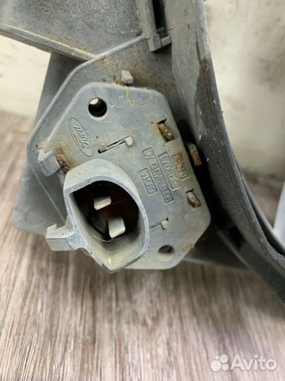 Вентилятор радиатора Ford Fiesta 2005