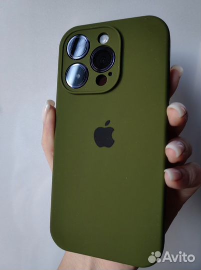 Чехол на iPhone 14 Pro