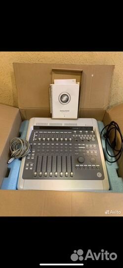 Цифровой микшерный пульт
