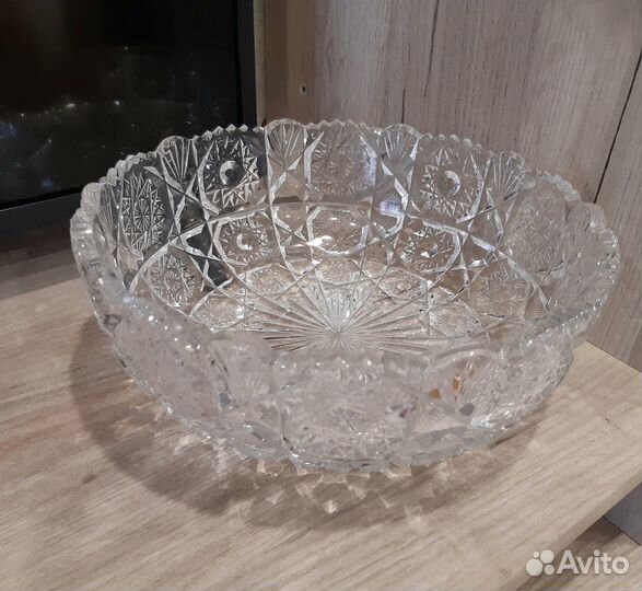Салатница хрустальная диаметр 26 см