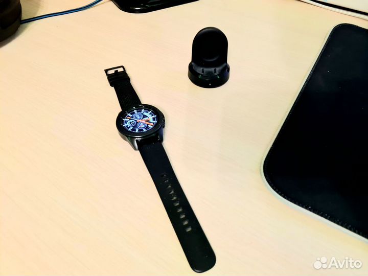 Samsung Galaxy Watch 42 mm sm-r810