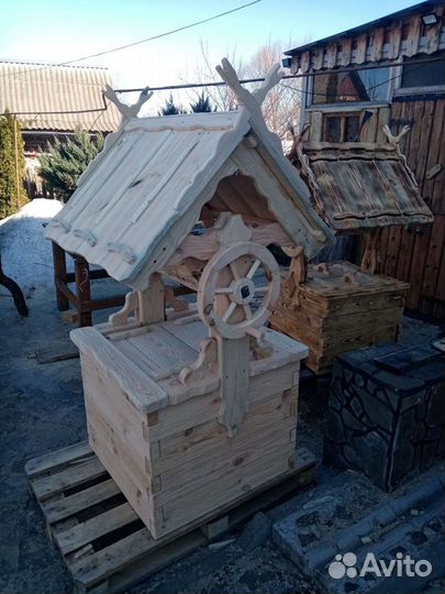 Колодец декоративный деревянный