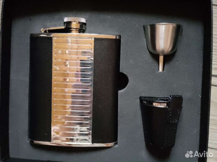 Фляга, стаканчик, воронка. Набор подарочный