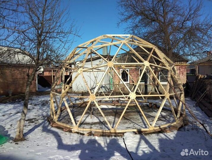 Геокупол для глемпинга