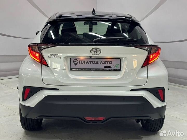 Toyota C-HR 2.0 CVT, 2022, 50 км