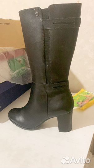 Сапоги р38,5 (5,5) Caprice