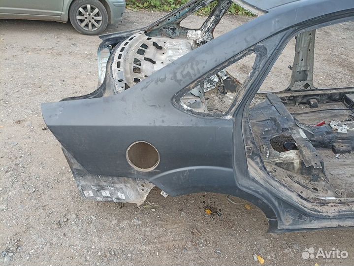 Крыло заднее правое (Ford Focus)