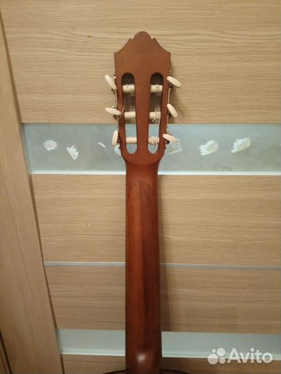 Классическая гитара yamaha c40