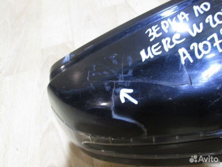 Зеркало Mercedes Benz W207