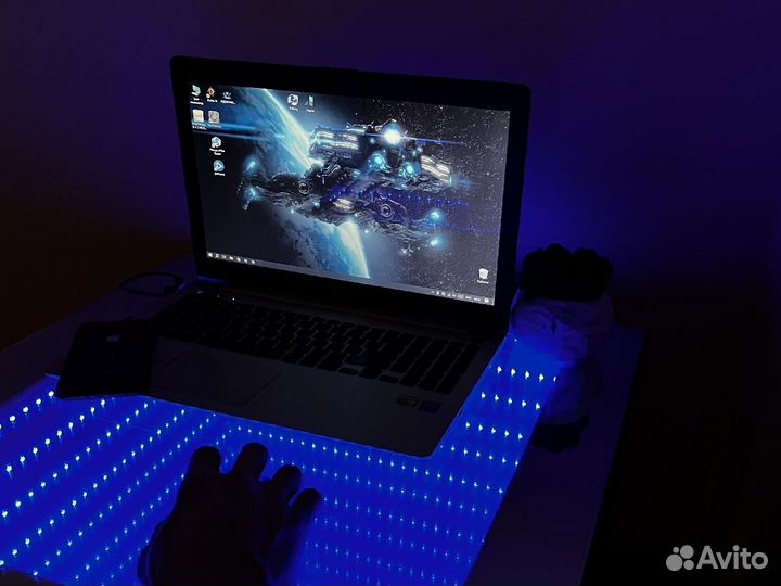 Журнальный столик с подсветкой для ноутбука лофт