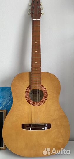 Гитара шестиструнная