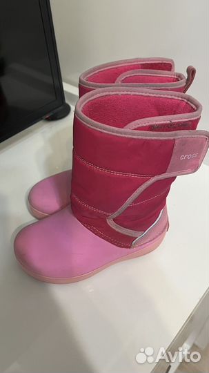 Сапожки для девочки crocs