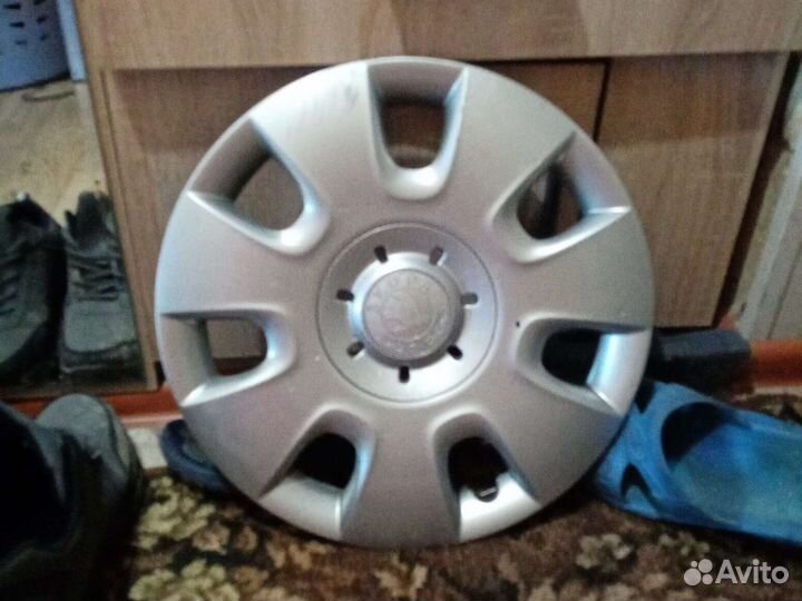 Колпак на шкоду оригинал 1 штука