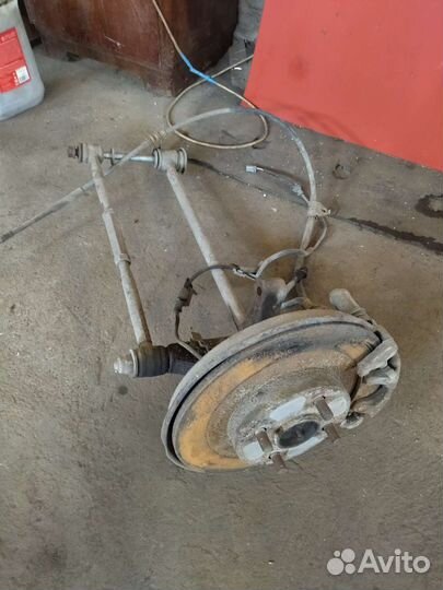 Задние дисковые тормоза Toyota AE101,110,111