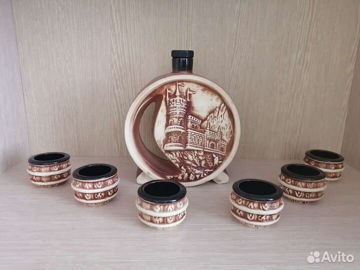 Набор графин с рюмками глиняный, не б/у