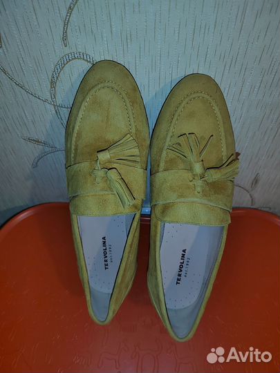 Лоферы женские