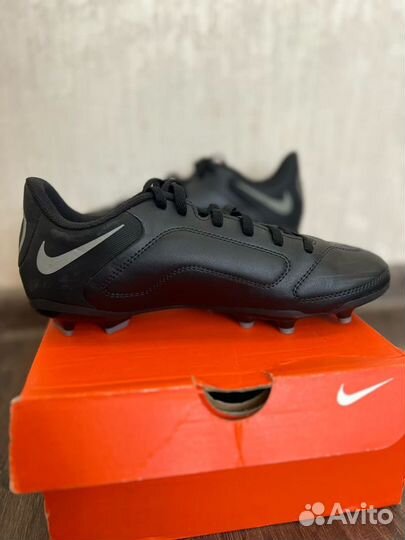 Бутсы футбольные мужские Nike Tiempo Legend 9