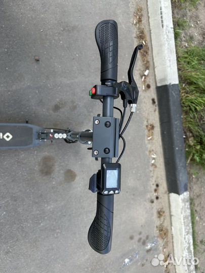 Электросамокат iconBIT