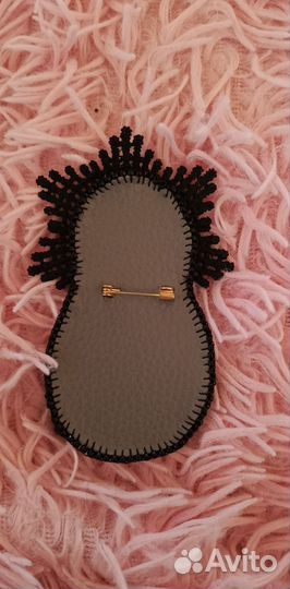 Брошь ручной работы матрёшка