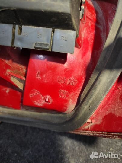 Фонарь задний левый оригинал ауди 80 b4