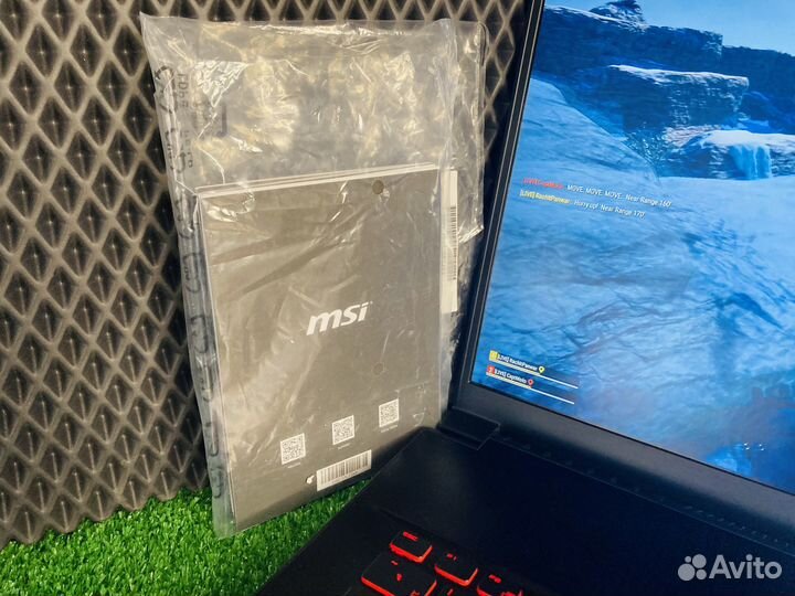 Ноутбук MSI 17.3