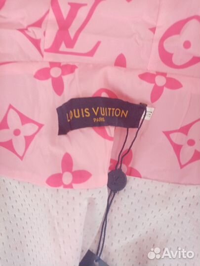 Спортивный костюм женский