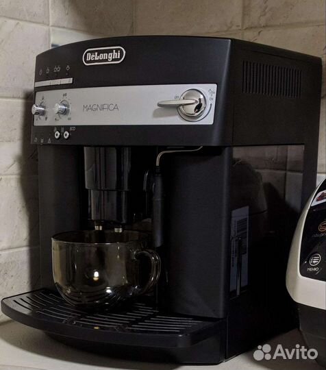 Кофемашина delonghi magnifica 3000
