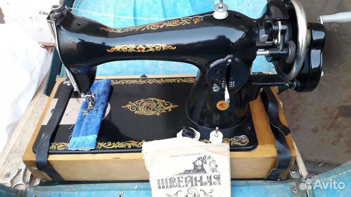Швейная машинка Подольск 2м как новый