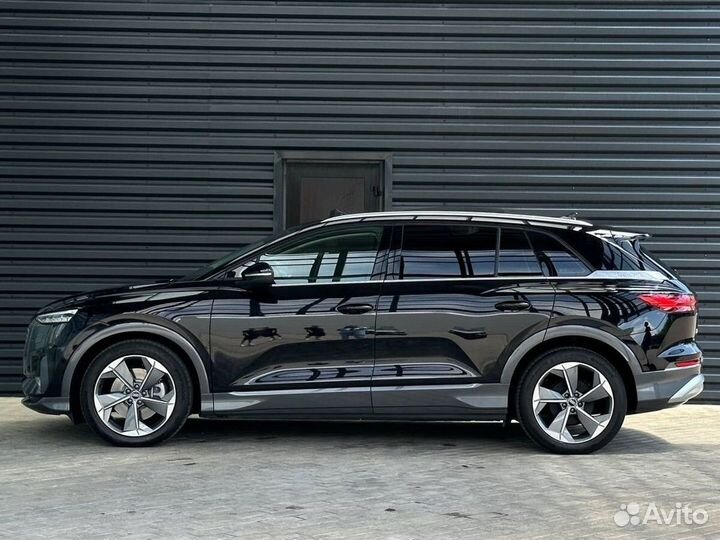 Audi Q5 e-tron 204 л.с. AT, 2022, 10 508 км