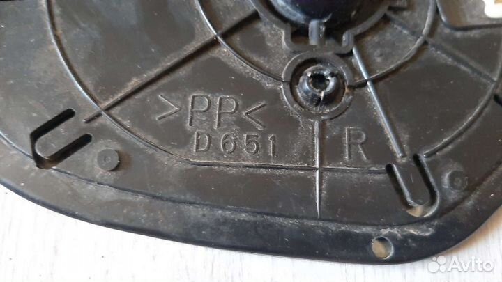 Зеркальный элемент правый Mazda 3 BL