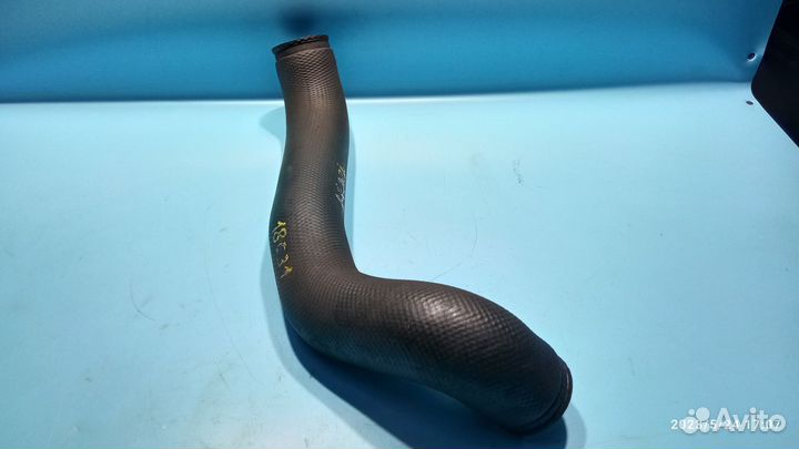 Патрубок системы охлаждения для Volvo S80