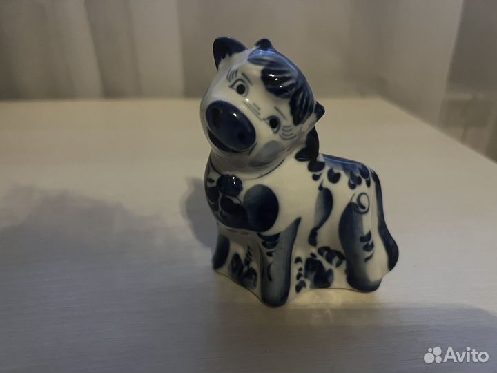 Фигурка гжель