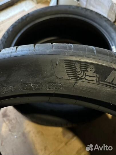 Michelin Pilot Sport 4 S 285/40 R23 и 325/35 R23