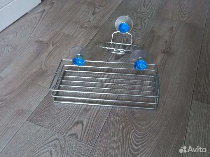 Полочка для ванной и мыльница