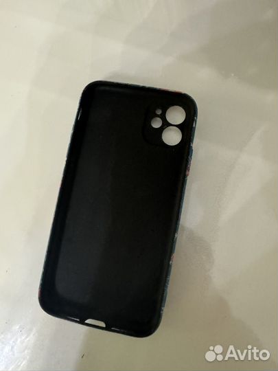 Чехол на iPhone 11