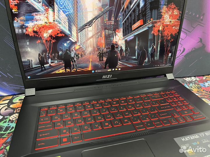 MSI Katana 17 B12U - i7 / 3050 / 64GB / 2TB