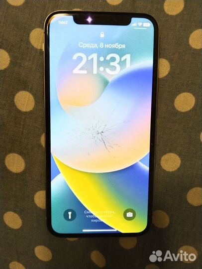 iPhone Xs, 64 ГБ