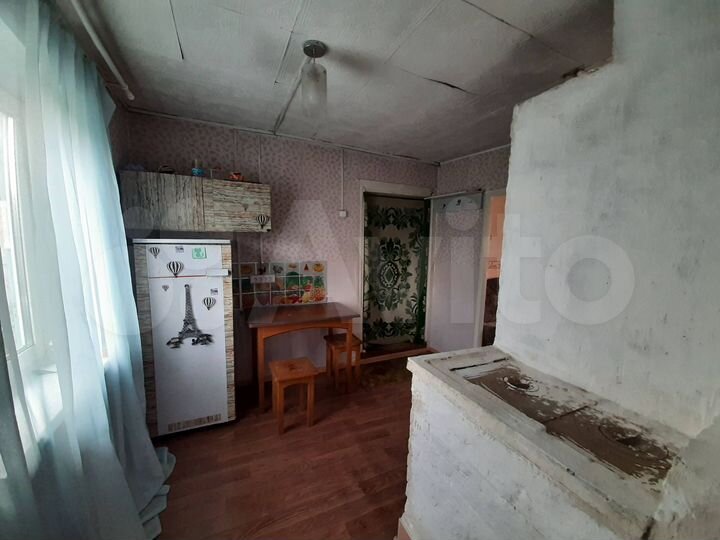 Дом 30,2 м² на участке 10 сот.