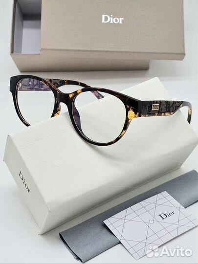 Имиджевые очки Dior
