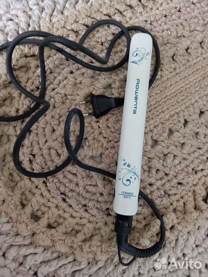 Выпрямитель для волос новый