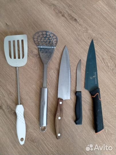 Набор кухонный ложки,вилки,ножи и др
