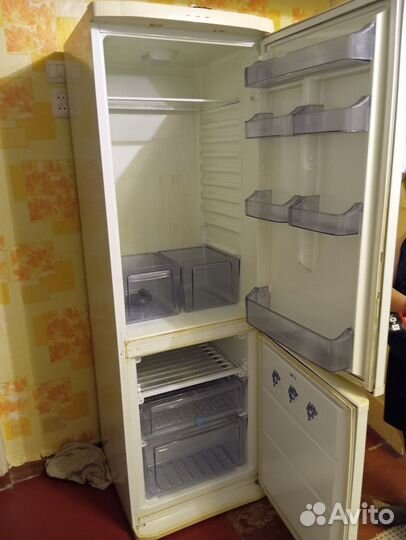 Холодильник на запчасти