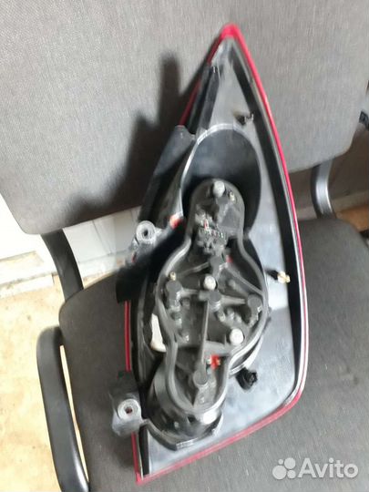 Задние фонари Nissan Primera P12