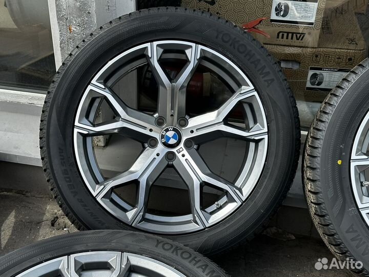 Колеса для x5g05 зимние 741м +yokohama v906