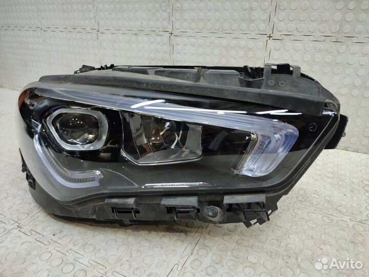 Фара правая Mercedes-Benz Cla-Class C118 2019