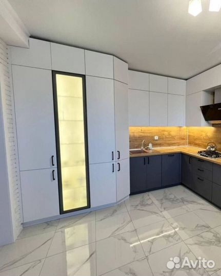 Кухня новая